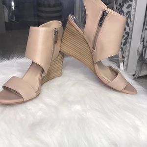 Vince Camuto Nude wedged heels